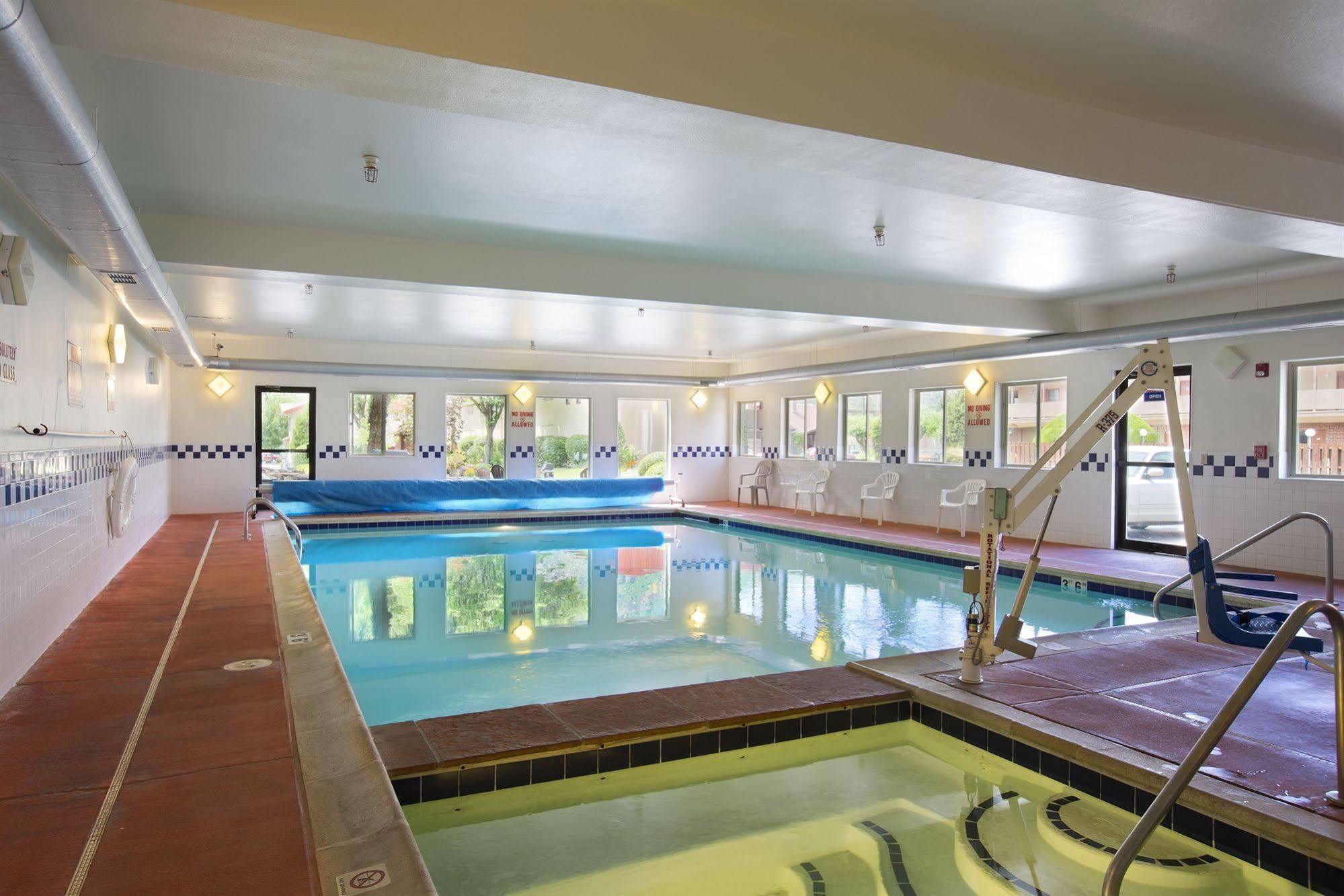 Glenwood Springs Cedar Lodge Luaran gambar